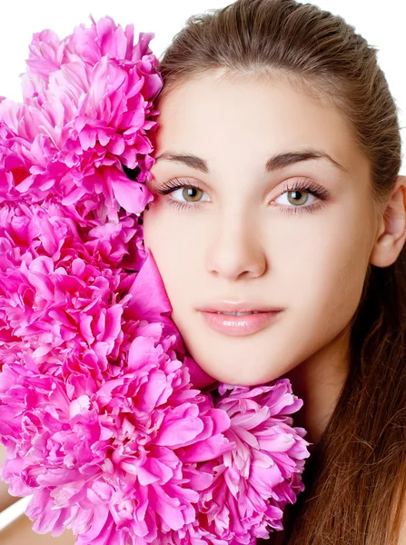 Beautiful young girl — Stock Photo, Image