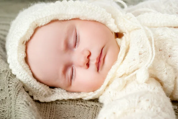 Lindo durmiendo bebé — Foto de Stock