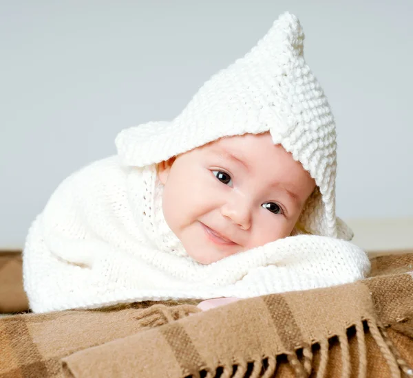 Hermoso bebé niño — Foto de Stock