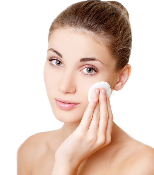 Красивая молодая женщина