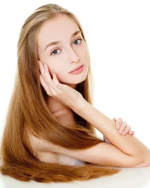 Mujer con el pelo largo — Foto de Stock