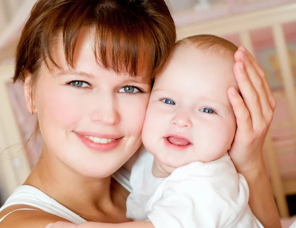 Madre con niña — Foto de Stock