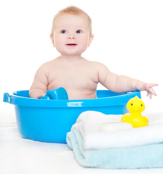 Engraçado bebê na banheira — Fotografia de Stock