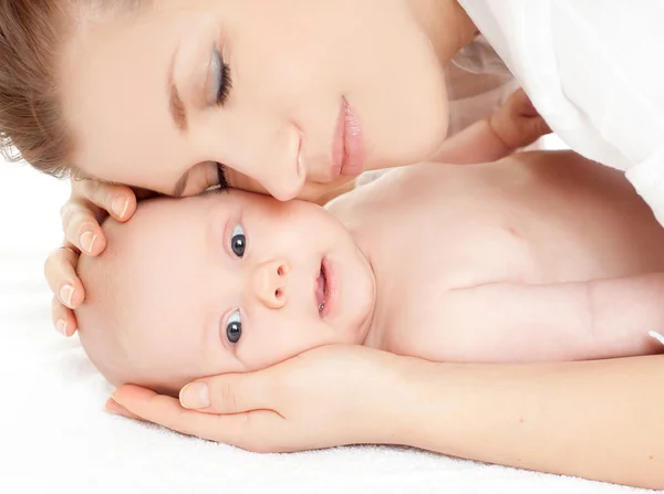 Mère avec bébé garçon — Photo