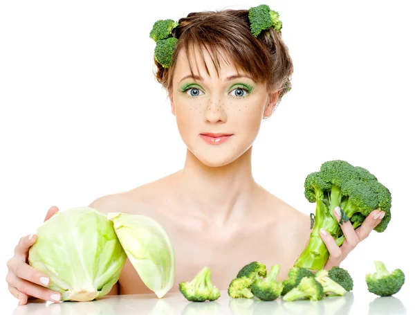 Jeune femme aux légumes — Photo