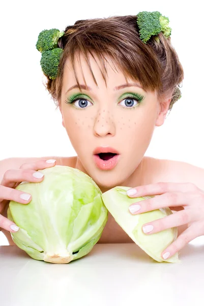 Jeune femme aux légumes — Photo