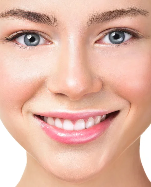 Όμορφη γυναίκα με λευκά δόντια — Φωτογραφία Αρχείου