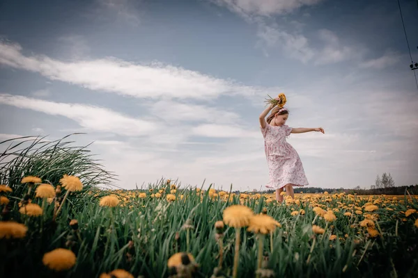 Little Girl White Dress Running Yellow Field Spring Has Come — Stock Photo, Image