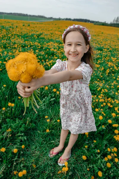 Little Girl White Dress Wreath Her Head Yellow Meadow Spring — Stock Photo, Image