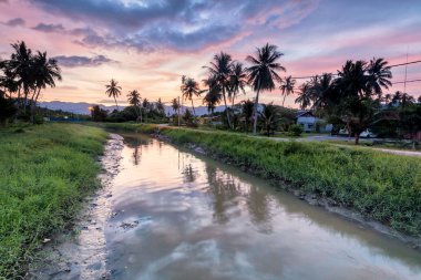 Şaşırtıcı gündoğumu ve günbatımı George Town, Penang Malezya