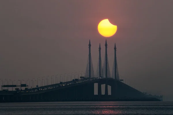 Sonnenfinsternis in der Geroge-Stadt Penang, Malaysia — Stockfoto