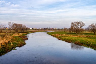 Narew Vadisi, Podlasie, Polonya 'dan sonbahar manzaraları