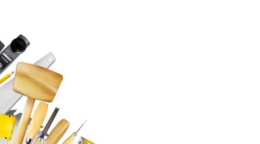 Doğramacılık, marangozluk veya beyaz arka planda izole edilmiş inşaat aletlerinin 3D bileşimi. Kopyalama alanı illüstrasyonu.