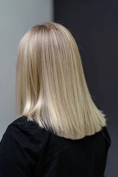 Glattes Haar Nach Dem Bleichprozess Schauen Sie Von Hinten Haarpflege — Stockfoto