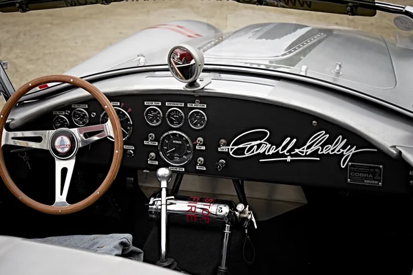 Carroll Shelby Ac Cobra 427 Pano ve direksiyon simidi