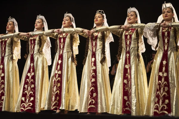 Ermenistan devlet pedagoji Üniversitesi dansçılar 4