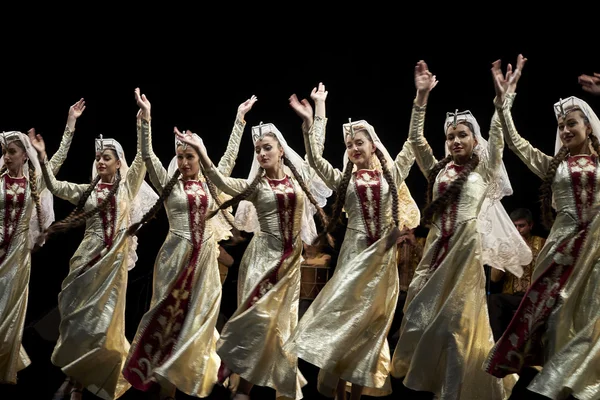 Ermenistan devlet pedagoji Üniversitesi dansçılar 6