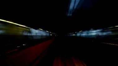tren yolculuğu Gökkuşağı Köprüsü ve Tokyo ile