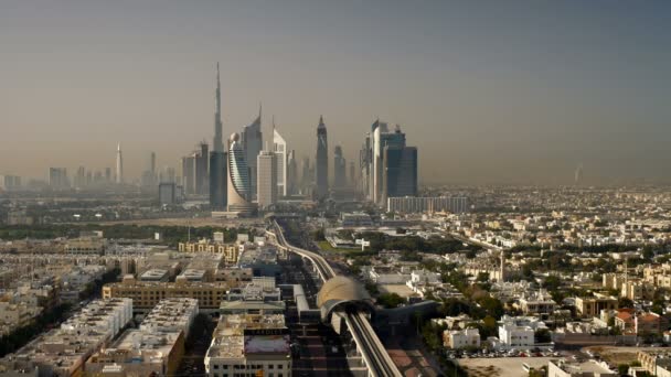 Nya Dubais stadssilhuett — Stockvideo