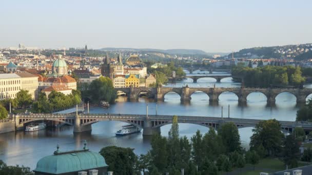 Karlsbrücke und Vitava, Prag