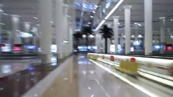 Architettura dell'aeroporto internazionale di Dubai — Video Stock