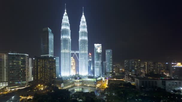 Petronas Twin Towers, Kuala Lumpur — Stockvideo