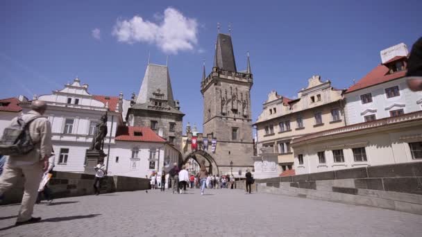 Charles Köprüsü ve Prag — Stok video