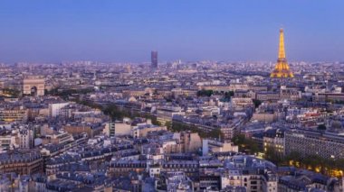 Arc de Triomphe ve Eyfel Kulesi, Paris