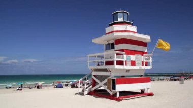 Miami Beach Art Deco tarzı Cankurtaran kulübe