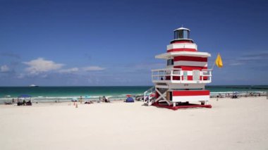 Miami Beach Art Deco tarzı Cankurtaran kulübe