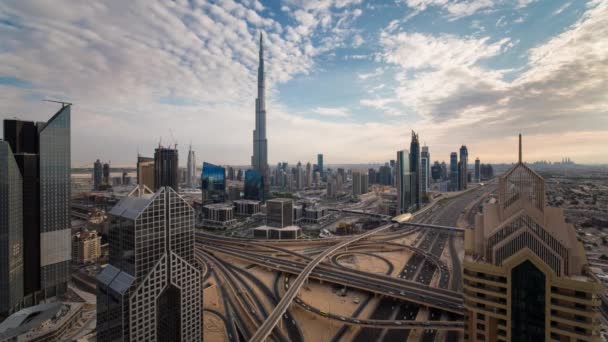 El Burj Khalifa en Dubai — Vídeo de stock