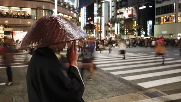 Sinto kapłan szuka darowizn, Tokio — Wideo stockowe