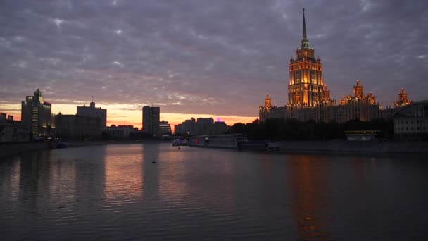 Hotel Ukraine, moskau — Stockvideo