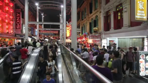 Marché nocturne occupé, Singapour — Video