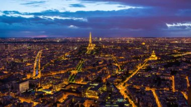 Paris Tour Eiffel Kulesi ve şehir manzarası