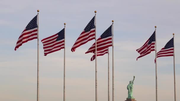 Statue of Liberty and US Flags — Stock Video