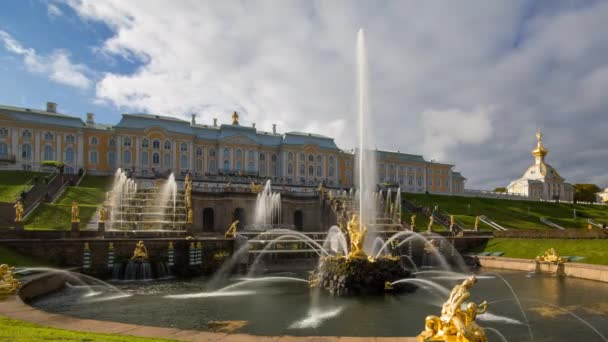 Peterhof cerca de San Petersburgo, Rusia — Vídeos de Stock