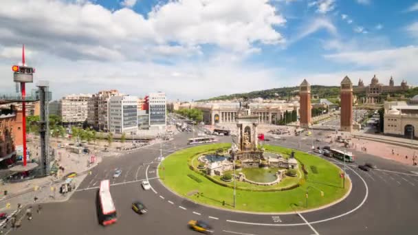 Ulusal Sanat Müzesi, Barcelona önünde çeşmeler — Stok video