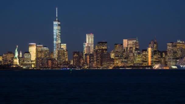 Manhattan al otro lado del río Hudson — Vídeos de Stock