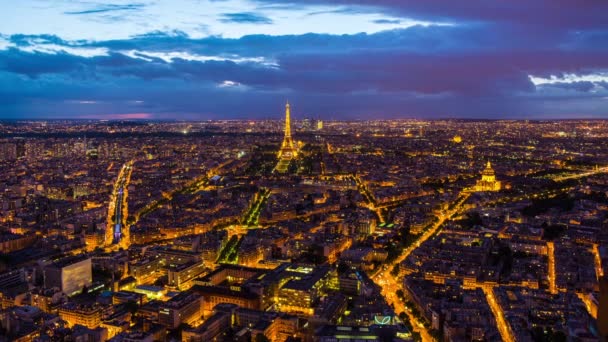 Torre Eiffel y horizonte de la ciudad de París — Vídeos de Stock