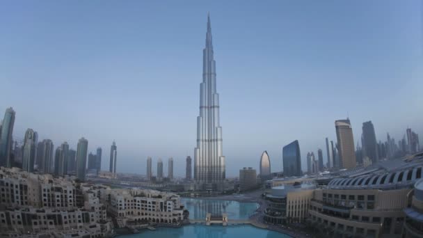 迪拜的伯杰 · 哈利法号 — 图库视频影像