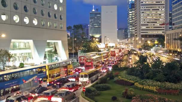 Tráfico en carretera concurrida, Isla de Hong Kong — Vídeos de Stock