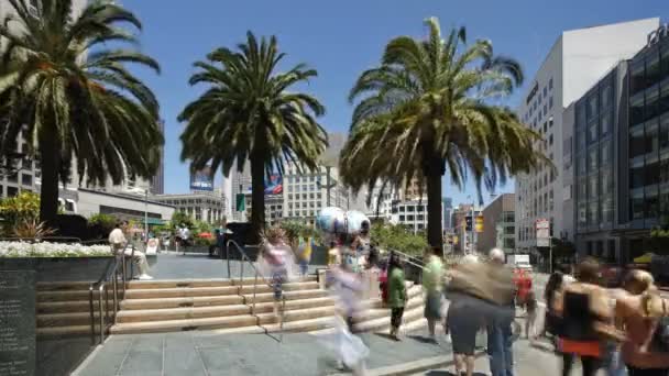 Personer i centrala Union Square i San Francisco — Stockvideo