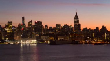 Empire State Binası ve Manhattan