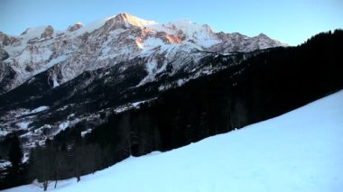 Chamonix Vadisi ve Chamonix-Mont-Blanc