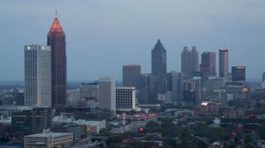 Atlanta manzarası geçen Interstate 85