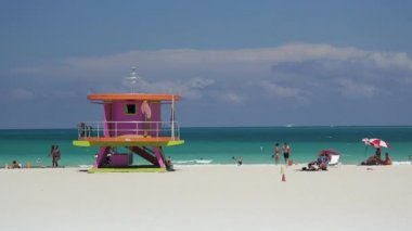 Miami Beach Art Deco tarzı Cankurtaran kulübe