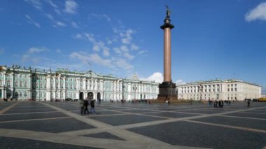 Alexander sütun ve Kış Sarayı, Saint Petersburg