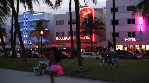 Art deco district, Miami — Stock video