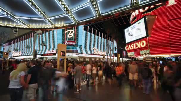 The Freemont Street Experience em Las Vegas — Vídeo de Stock